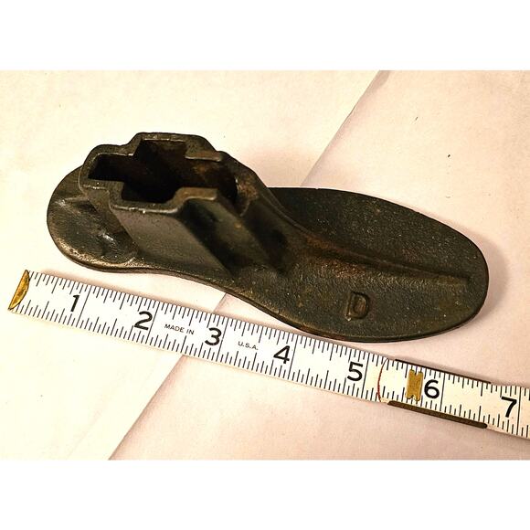 Vintage Cast Iron Cobblers Childs Shoe Form Mold #5 Stamp Primitive (gg273) - Picture 8 of 9